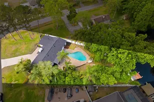 17002 Paula Ln, Lutz, FL 33558 - Photo 33