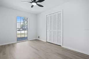 812 W Warren Ave, Tampa, FL 33602 - Photo 9