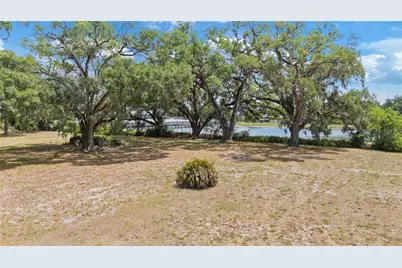 5015 Garden Lane, Tampa, FL 33610 - Photo 15