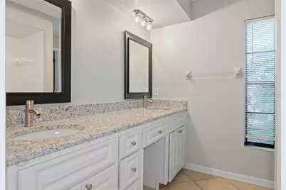 11315 N Ola Avenue, Tampa, FL 33612 - Photo 21