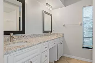 11315 N Ola Ave, Tampa, FL 33612 - Photo 21