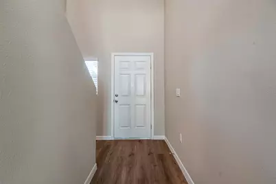 33583 Noble Creek Place, Dade City, FL 33525 - Photo 9