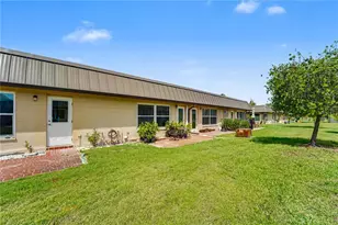 4247 Stratford Dr, New Port Richey, FL 34652 - Photo 17
