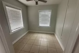 330 20th Ave S, Saint Petersburg, FL 33705 - Photo 7