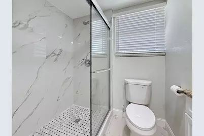 9369 83rd Street N, Seminole, FL 33777 - Photo 15