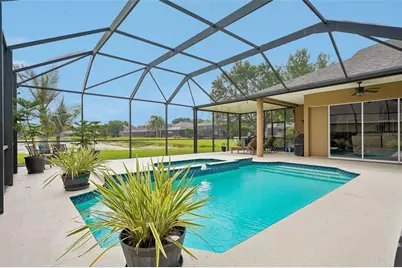 19117 Mandarin Grove Place, Tampa, FL 33647 - Photo 49