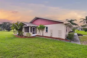 1907 Canterbury Ln, Sun City Center, FL 33573 - Photo 1