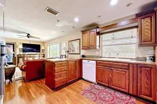 6490 Burning Tree Dr, Seminole, FL 33777 - Photo 21