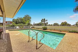 6490 Burning Tree Dr, Seminole, FL 33777 - Photo 47