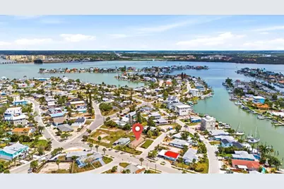 510 Marlyn Way, Madeira Beach, FL 33708 - Photo 25
