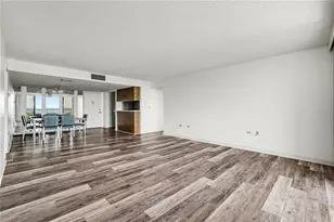450 Treasure Island Causeway, Treasure Island, FL 33706 - Photo 5