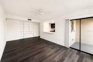 855 N Village Dr N, Saint Petersburg, FL 33716 - Photo 7