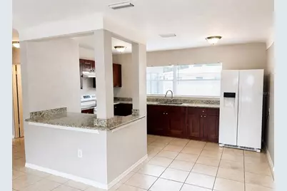 5650 47th Avenue N, Kenneth City, FL 33709 - Photo 5