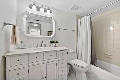8705 Bay Pointe Drive, Tampa, FL 33615 - Photo 27