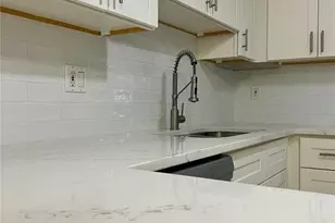 632 Edgewater Dr, Dunedin, FL 34698 - Photo 9