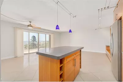 7432 Sunshine Skyway Lane S #704, Saint Petersburg, FL 33711 - Photo 3