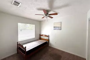 8505 N Tampa St, Tampa, FL 33604 - Photo 17