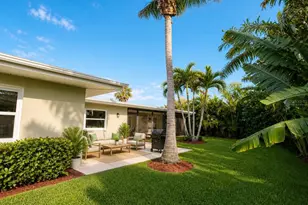 10444 Majestic Dr, Largo, FL 33774 - Photo 23