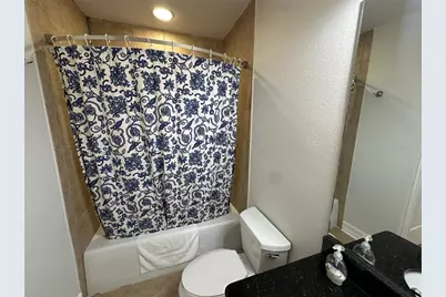 13941 Clubhouse Dr #315, Tampa, FL 33618 - Photo 21