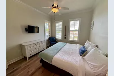 13941 Clubhouse Dr #315, Tampa, FL 33618 - Photo 3