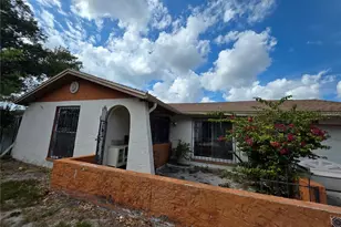 10113 Timber Oaks Ct, Tampa, FL 33615 - Photo 1