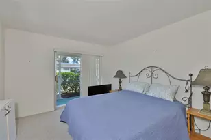 1802 Bedford Terrace, Sun City Center, FL 33573 - Photo 3