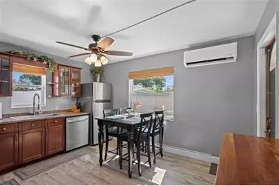 4311 63rd Way N, Saint Petersburg, FL 33709 - Photo 9