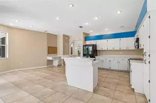 5488 Oakridge Dr, Palm Harbor, FL 34685 - Photo 15