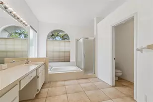 5488 Oakridge Dr, Palm Harbor, FL 34685 - Photo 25