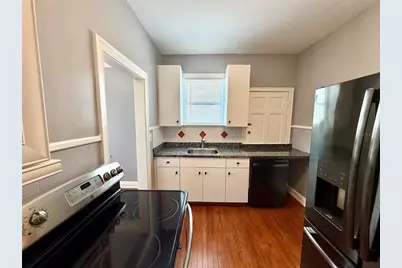 2323 W North B Street, Tampa, FL 33609 - Photo 9