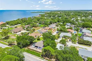 1421 Ironworks Ln, Tarpon Springs, FL 34689 - Photo 53