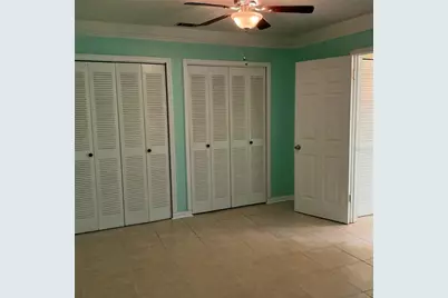 5267 81st St N #26, Saint Petersburg, FL 33709 - Photo 11