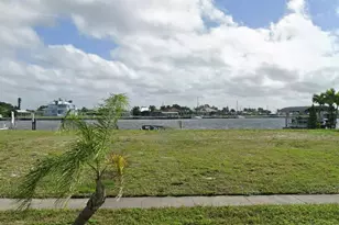 164 Morgan Ln SE, Port Charlotte, FL 33952 - Photo 1