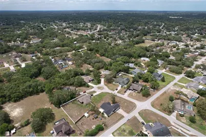2360 Sutton Place, Spring Hill, FL 34608 - Photo 45
