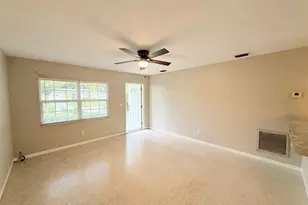 5545 3rd Ave N, Saint Petersburg, FL 33710 - Photo 11