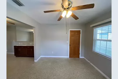 5545 3rd Ave N, Saint Petersburg, FL 33710 - Photo 27