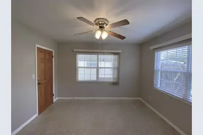 5545 3rd Ave N, Saint Petersburg, FL 33710 - Photo 21
