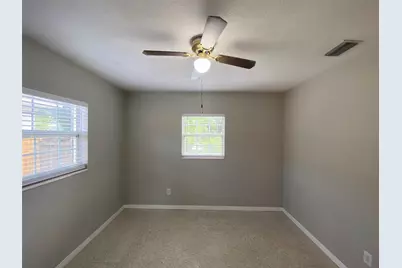 5545 3rd Ave N, Saint Petersburg, FL 33710 - Photo 43