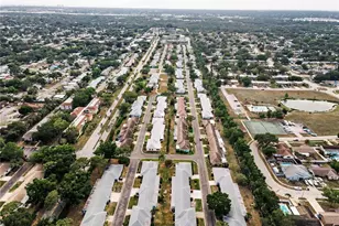 8082 Annwood Rd, Seminole, FL 33777 - Photo 5