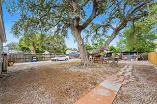 1464 Druid Road E, Clearwater, FL 33756 - Photo 23