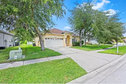 10301 Beneva Drive, Tampa, FL 33647 - Photo 3