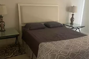 328 Mariner Dr, Tarpon Springs, FL 34689 - Photo 9