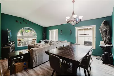 9817 White Barn Way, Riverview, FL 33569 - Photo 17