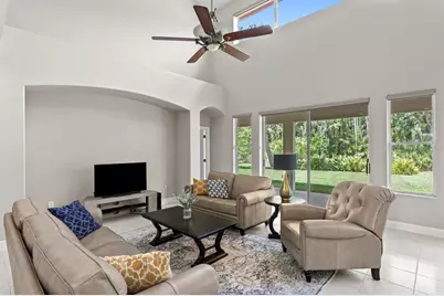 10235 Estuary Drive, Tampa, FL 33647 - Photo 7
