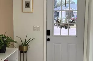 3859 9th Ave S, Saint Petersburg, FL 33711 - Photo 3