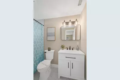 3820 Beechwood Boulevard, Tampa, FL 33619 - Photo 9