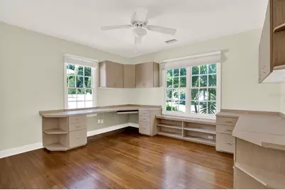 156 21st Avenue NE, Saint Petersburg, FL 33704 - Photo 23
