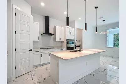 2105 Dorman Rock Place, Plant City, FL 33565 - Photo 5