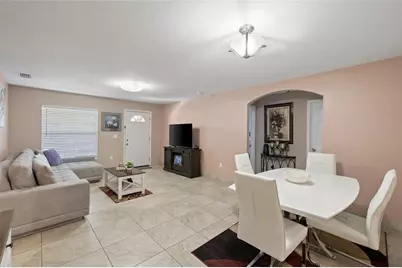 4704 Town N Country Boulevard, Tampa, FL 33615 - Photo 9