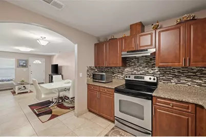 4704 Town N Country Boulevard, Tampa, FL 33615 - Photo 13